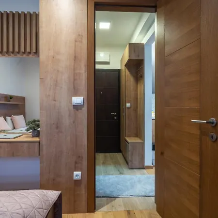 Apartman Nova Planina 02*03 *